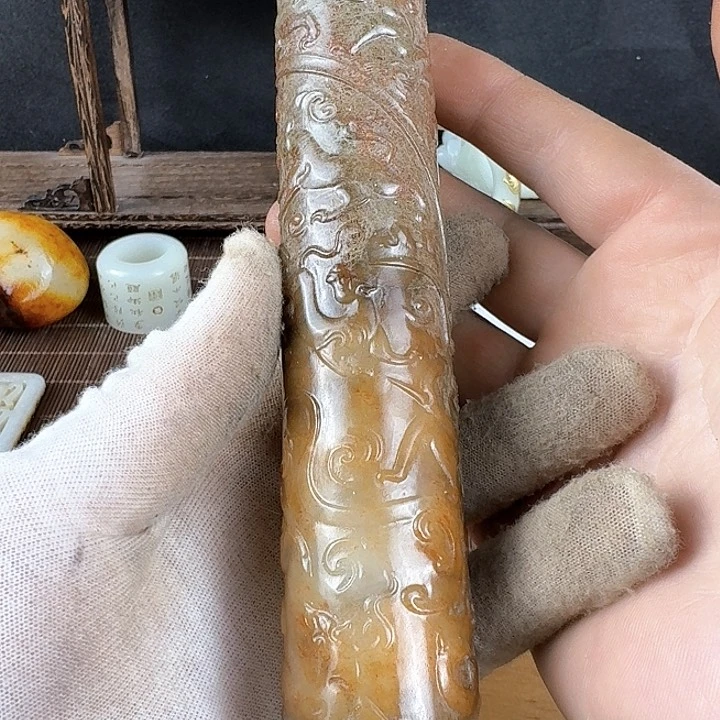 和田玉挂件未镶嵌何***无