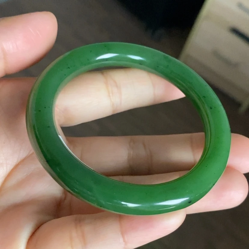 【闪购商品】未镶嵌手镯和田玉（碧玉）