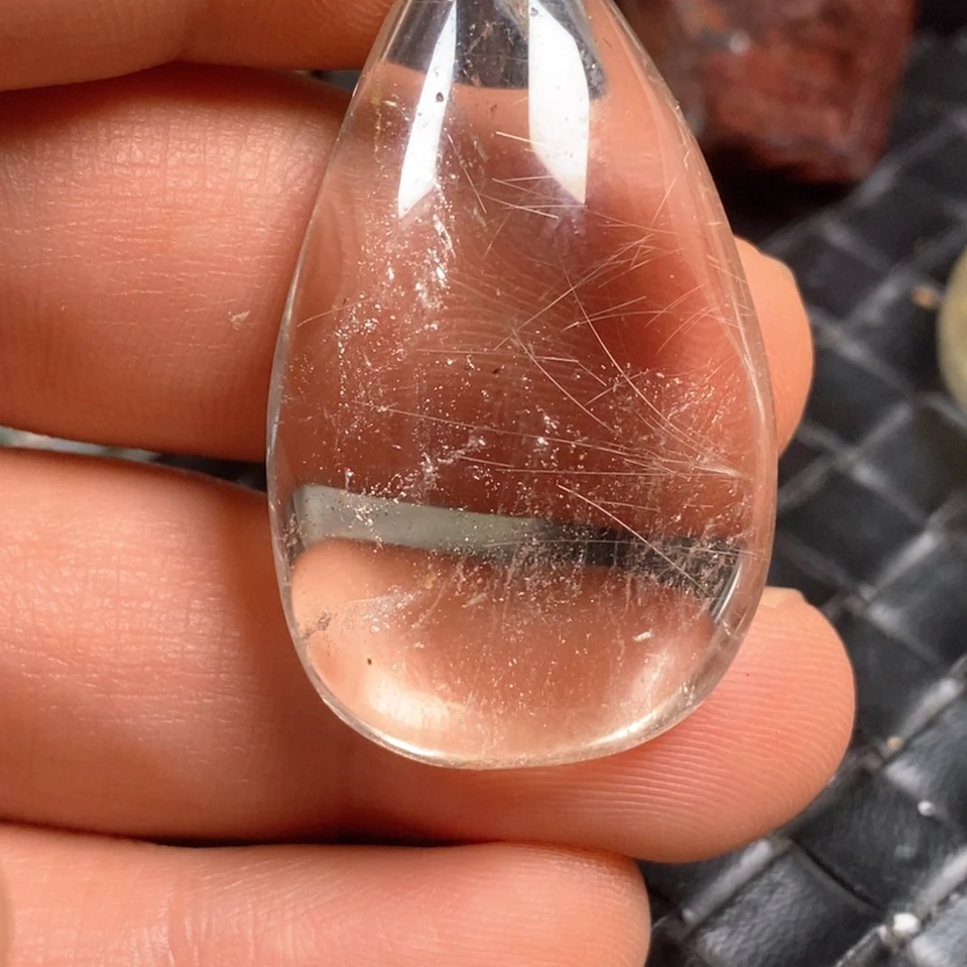 未镶嵌颈饰水晶水晶