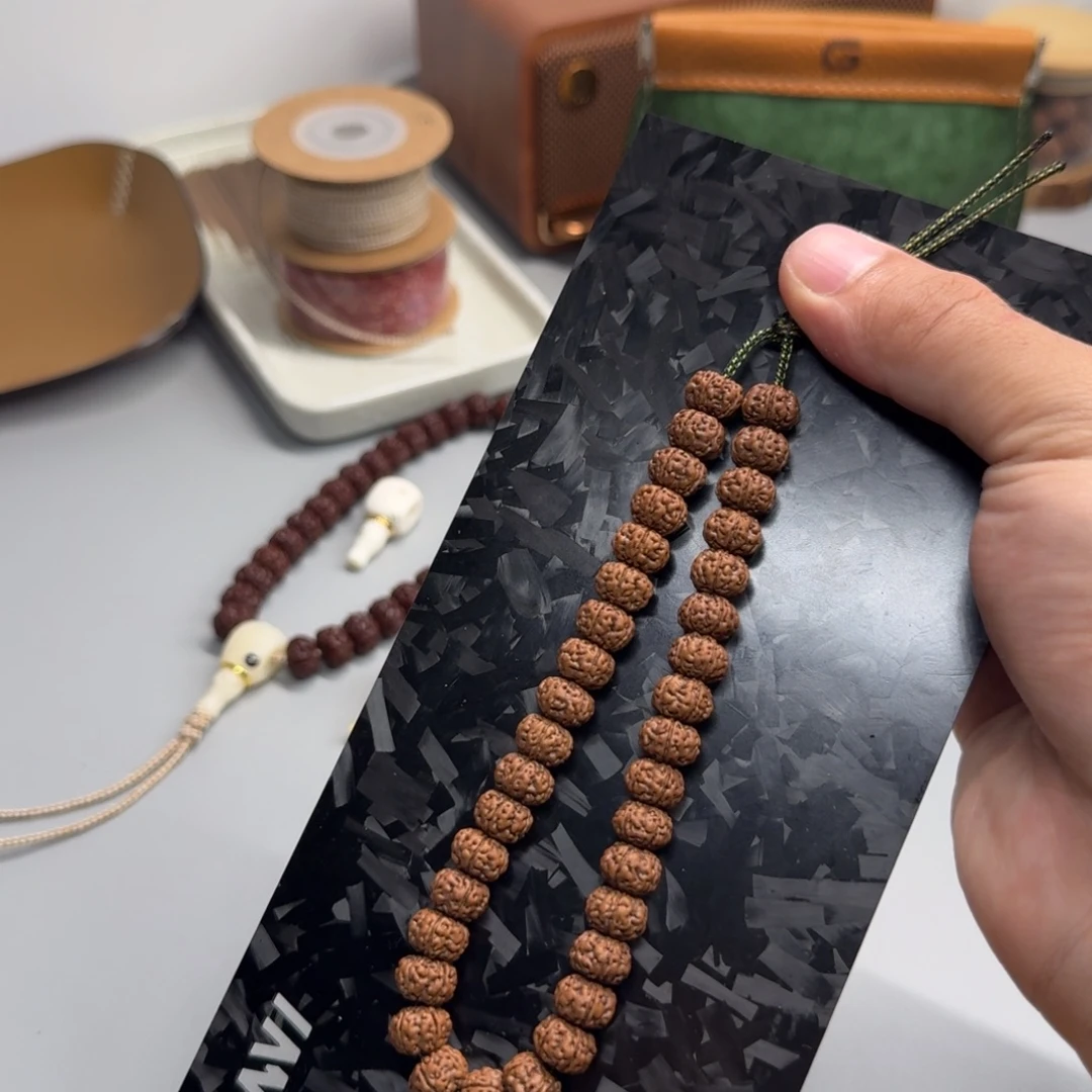 ****t吊坠金刚菩提老树王单圈9+