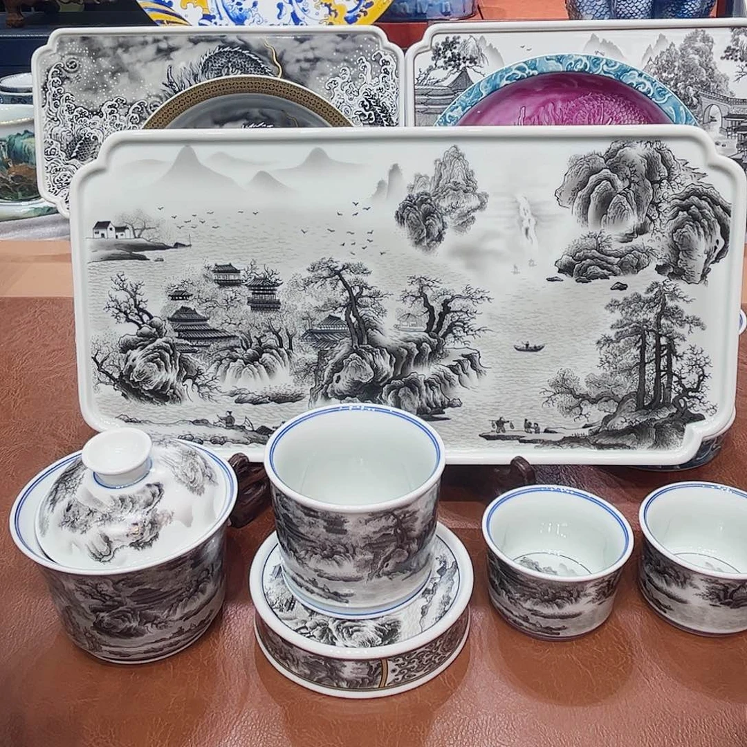 摆件景德镇陶瓷研究所工作的