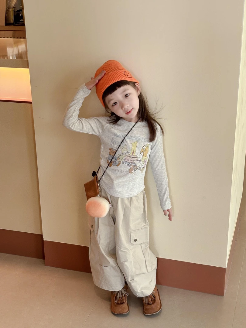 小思家2025年秋季新款女童卡通长袖T恤休闲工装裤套装