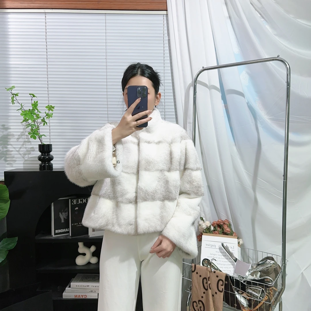喜马拉雅银十字进口水貂大衣横排设计整貂原色原皮年轻皮草外套女