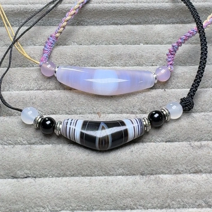 玛瑙/玉髓颈饰未镶嵌嗝