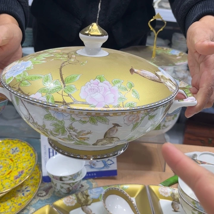 瓷片琴瑟和鸣九寸汤锅一个微瑕