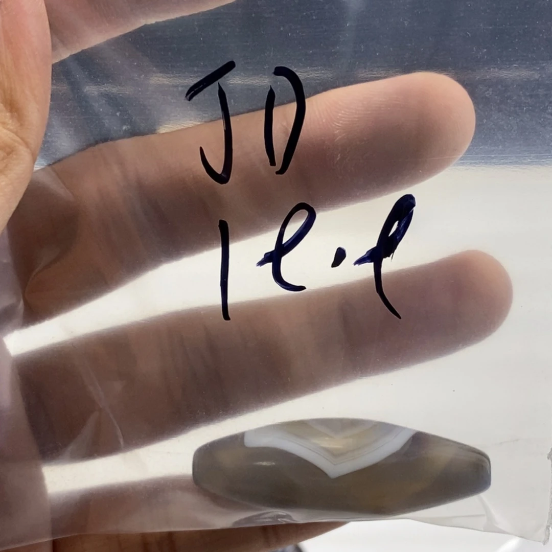 J***雲玛瑙/玉髓颈饰合金