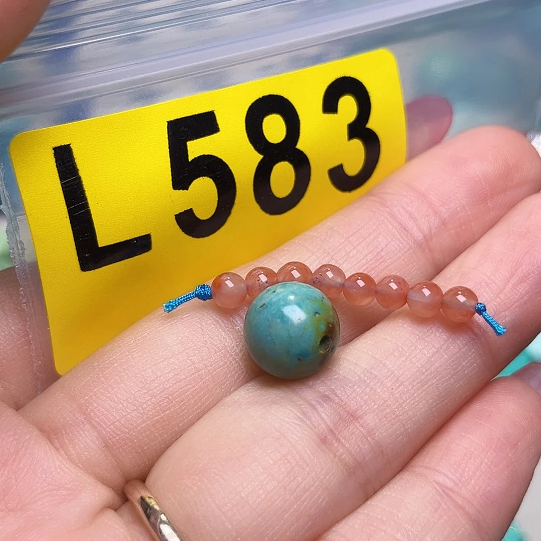 南红玛瑙未镶嵌珠宝半成品