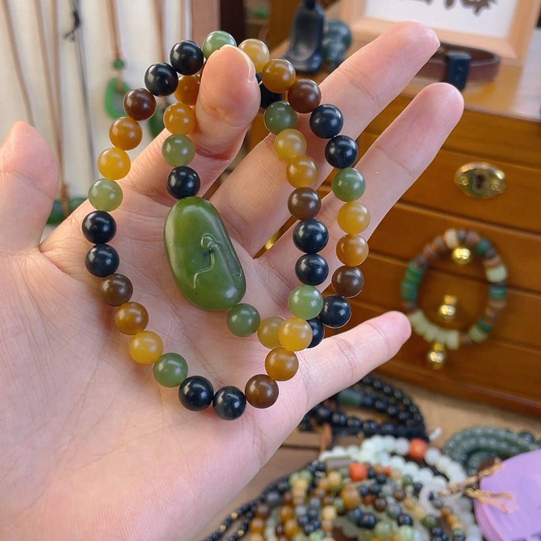 和田玉未镶嵌手链