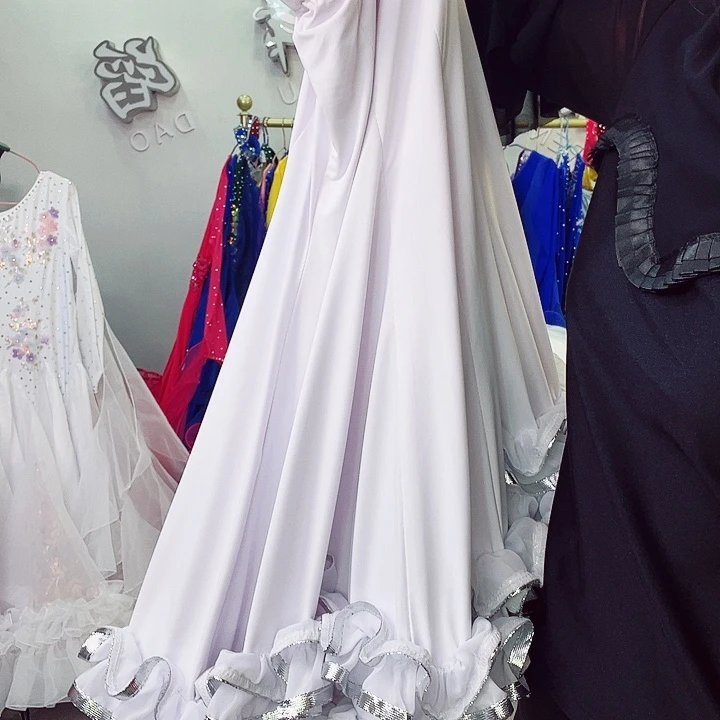 交谊舞的舞蹈动作和舞蹈动作