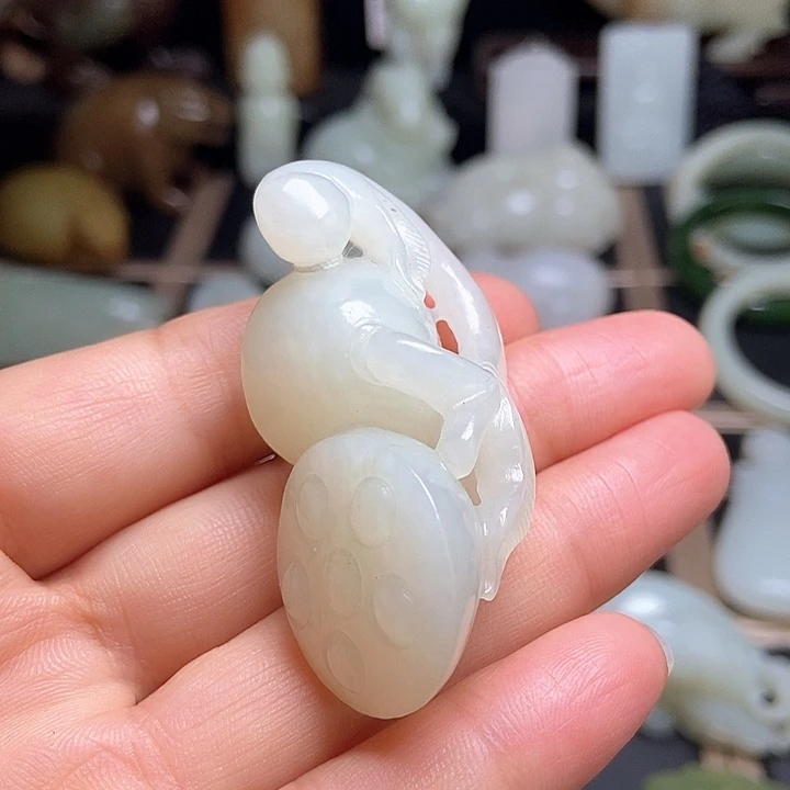 和田玉未镶嵌吊坠(不含链)