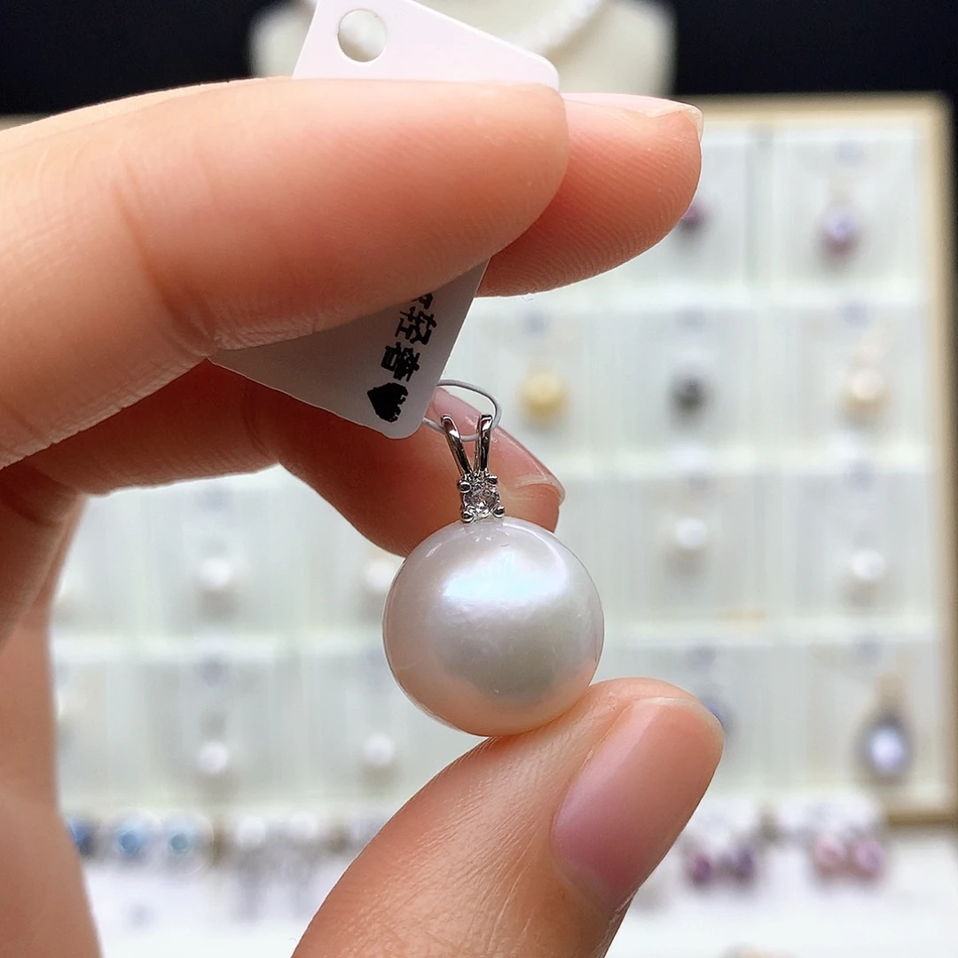 淡水珍珠合金颈饰