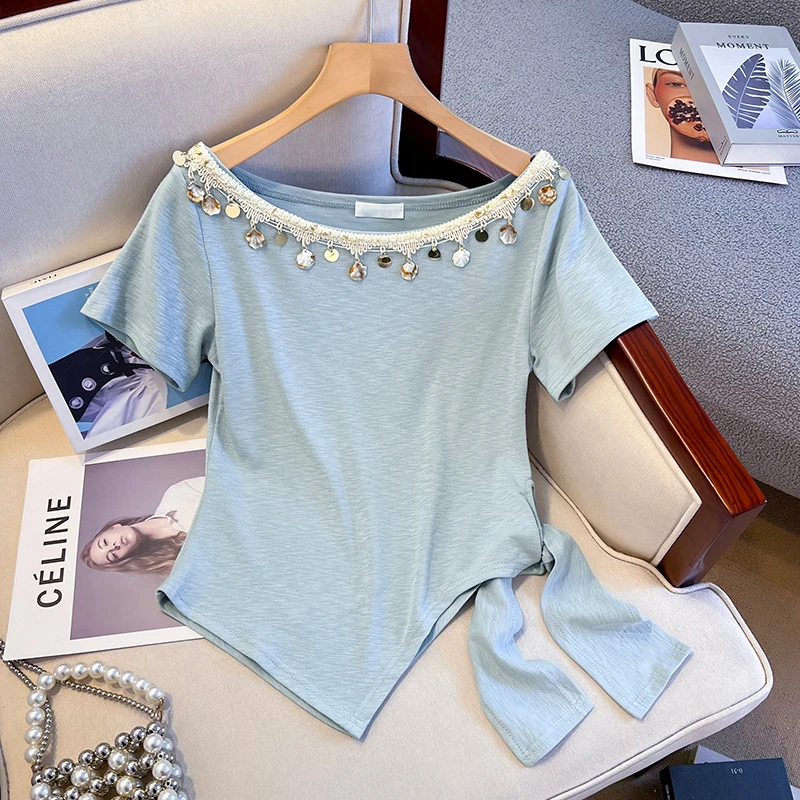 2025年夏季新款设计感别致T恤女装不规则短袖收腰显瘦一字肩上衣