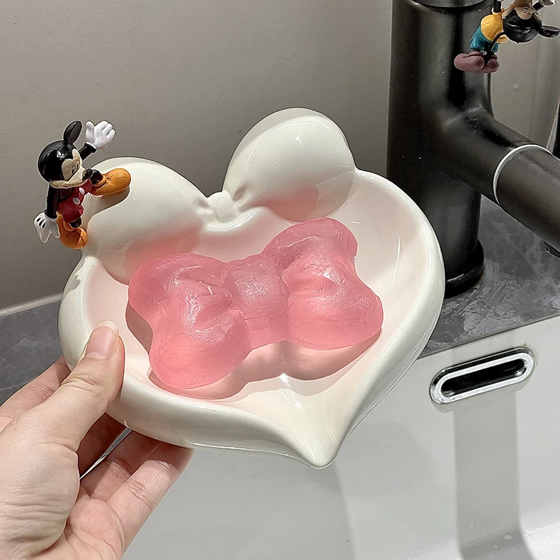 轻奢陶瓷肥皂盒不积水沥水爱心香皂盒高颜值家用伴手礼乔迁礼物