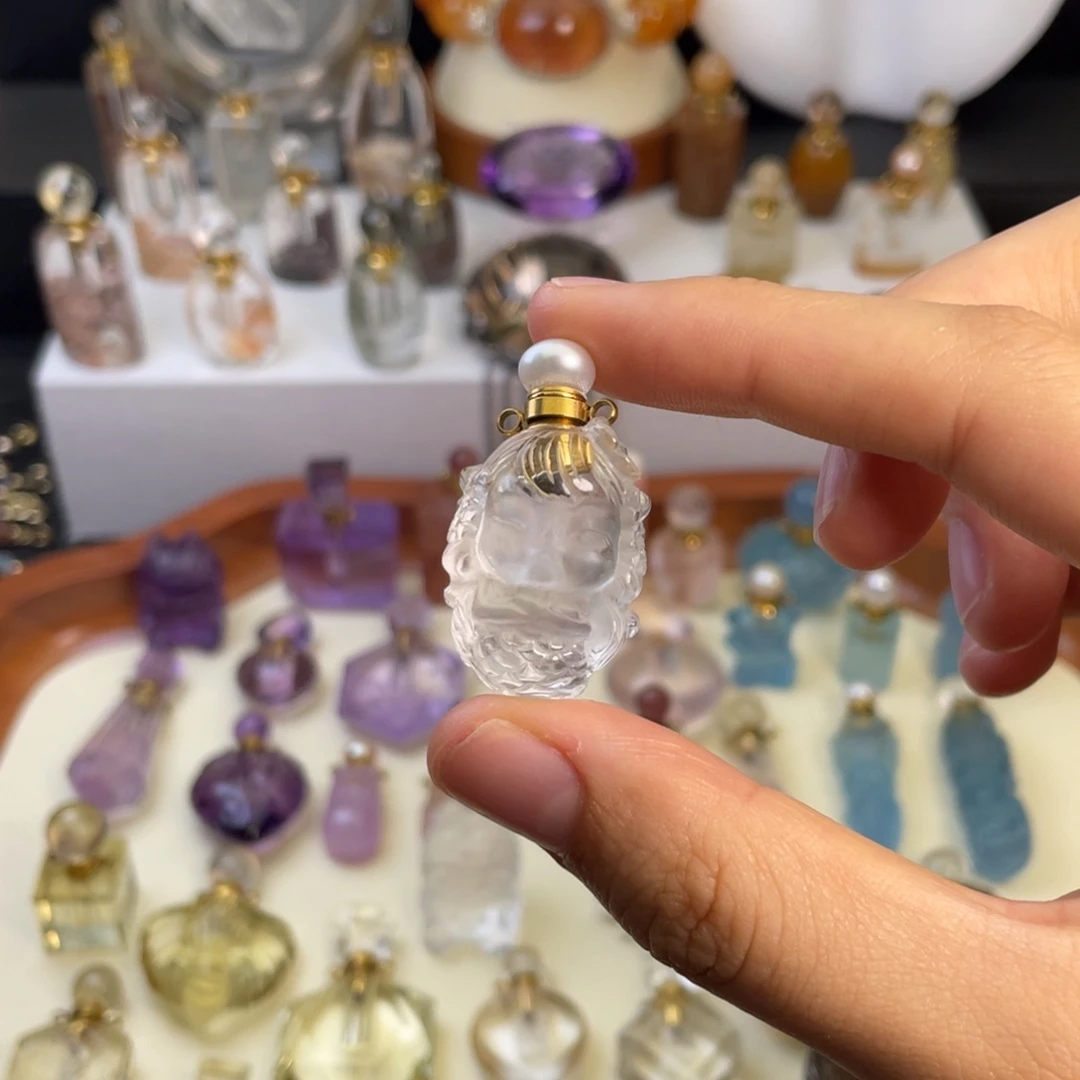 m***媛颈饰未镶嵌水晶天然水晶吊坠628