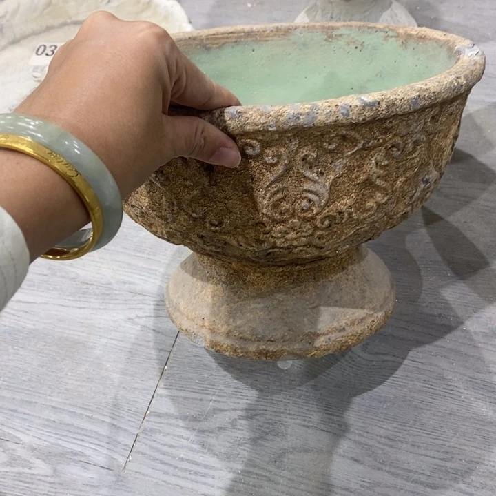 花盆18818285858858585