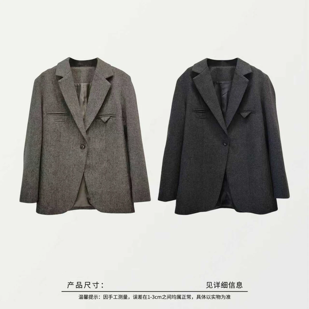 05258 秋冬羊毛西服 一件，两色