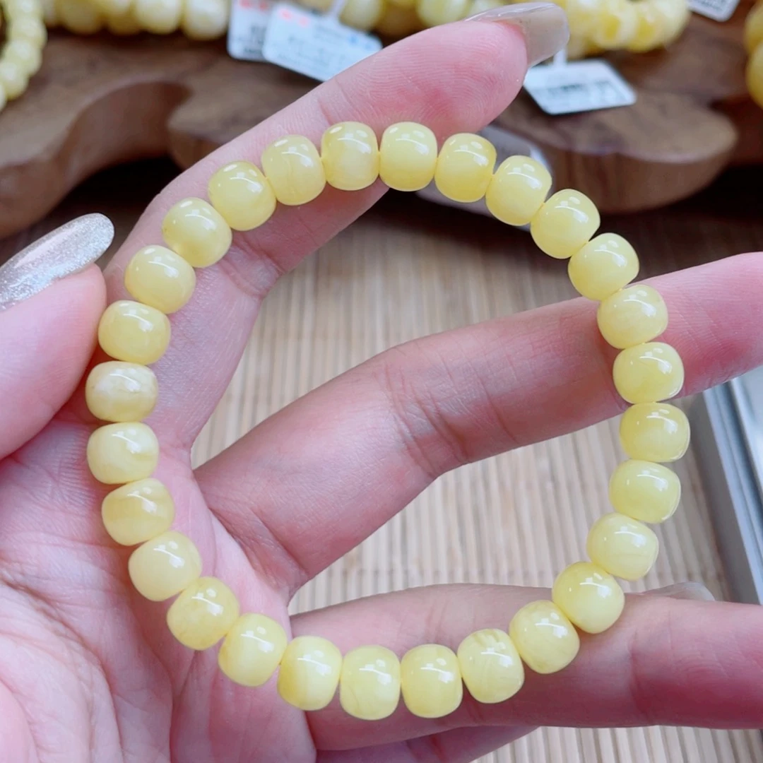 未镶嵌蜜蜡裸石蜜蜡89