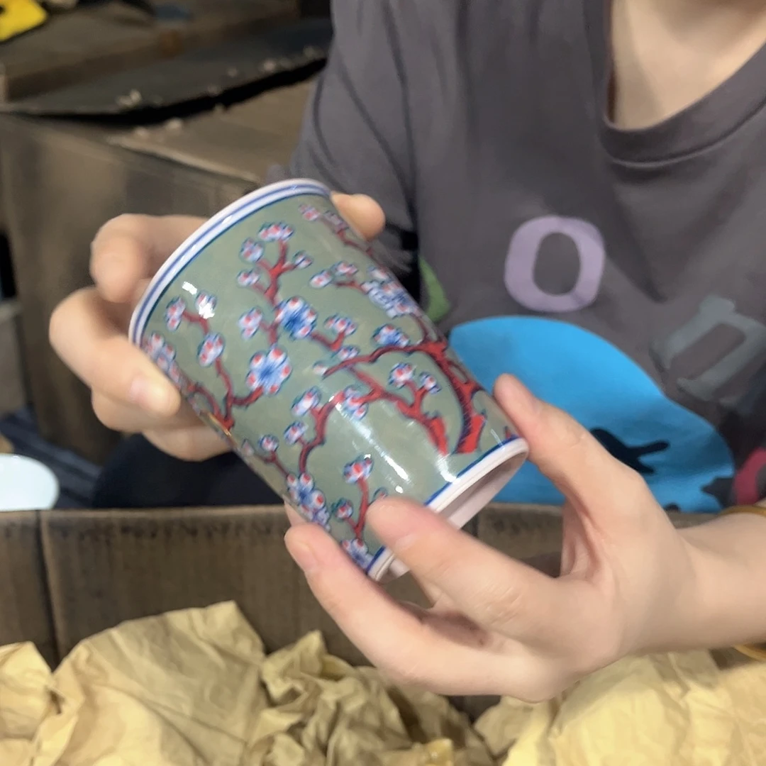 摆件//////景德镇陶瓷。杯。红。
