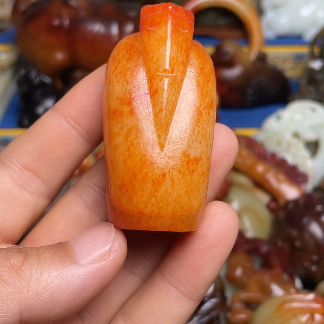 泰***缘和田玉未镶嵌挂件