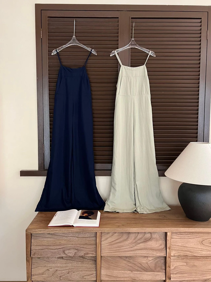 【垂垂连体裤】27665 夏季新款百搭气质简约休闲直筒背带裤连体裤女