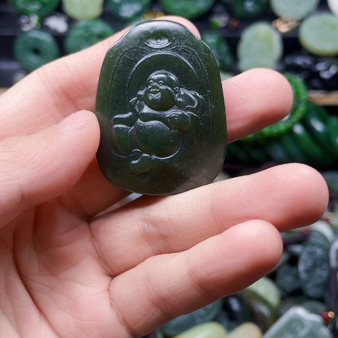 和田玉未镶嵌珠宝奇石