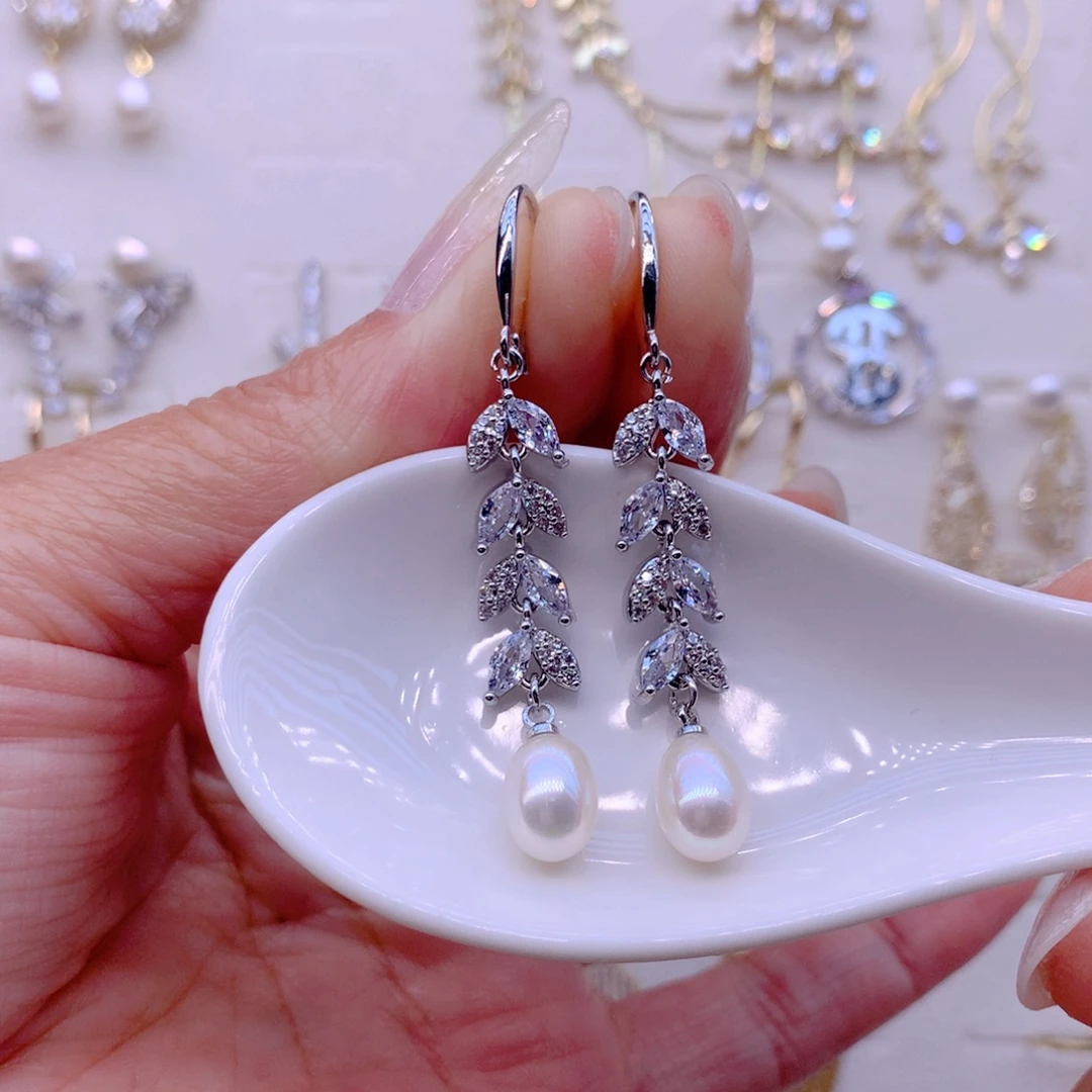 淡水珍珠耳饰合金