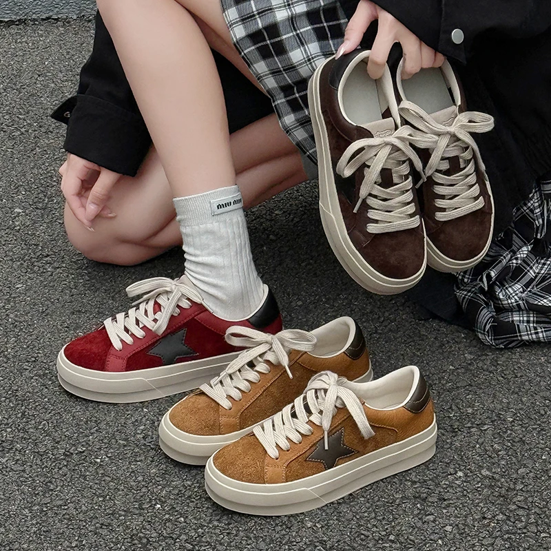 复古厚底星星板鞋女2025年秋季新款圆头韩版百搭爆款休闲运动鞋潮