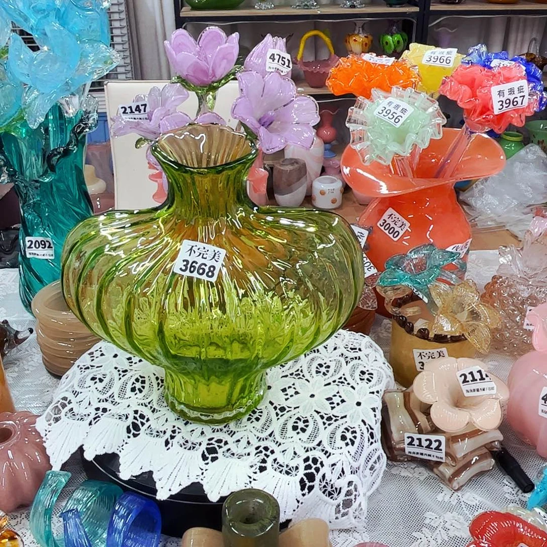 3668 家悦琉璃工艺品不完美