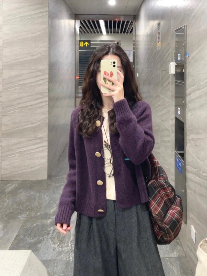 【紫菀】高级感针织开衫秋季ins风灰色直筒长裤白色T恤复古减龄