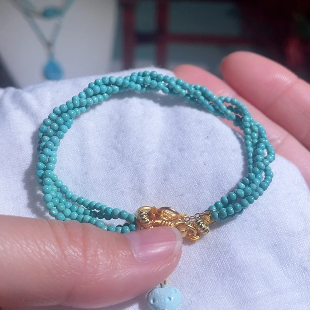 绿松石配饰未镶嵌