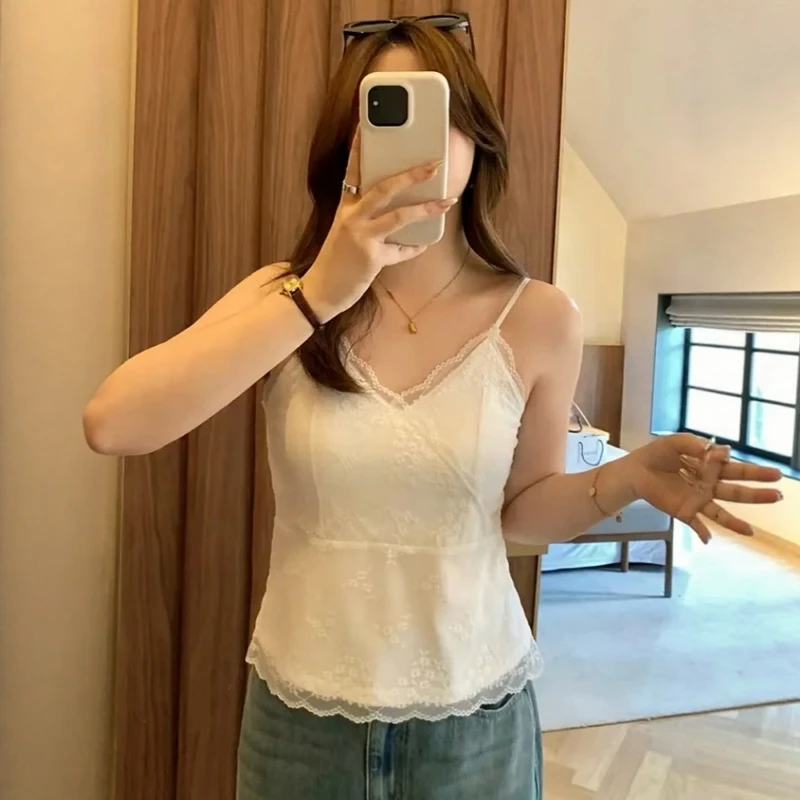 大码女装遮副乳内搭美背上衣早秋新款胖mm白色蕾丝吊带带胸垫背心