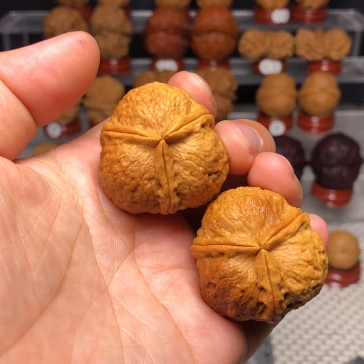 文玩核桃把件28满天星