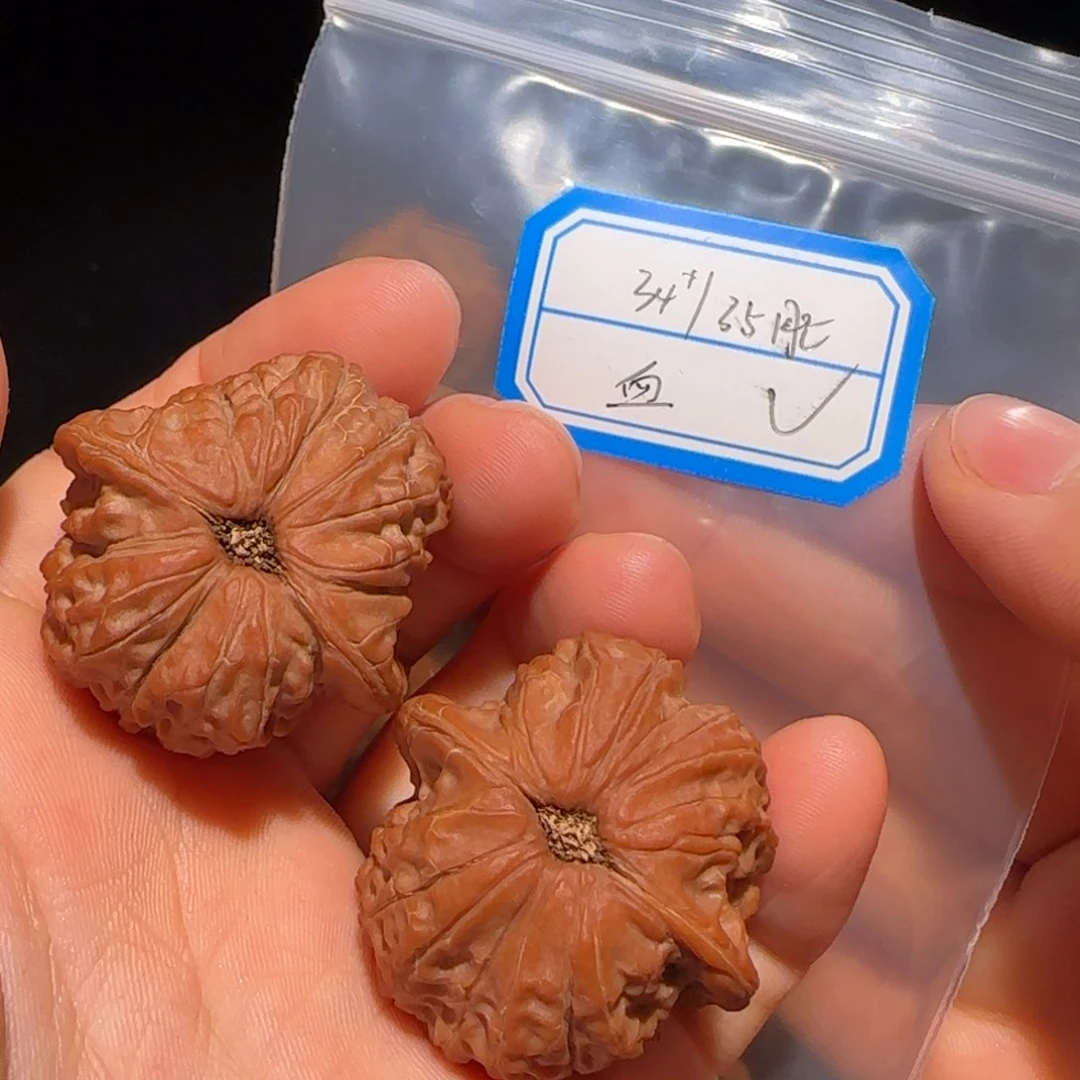 文玩核桃把件发发发
