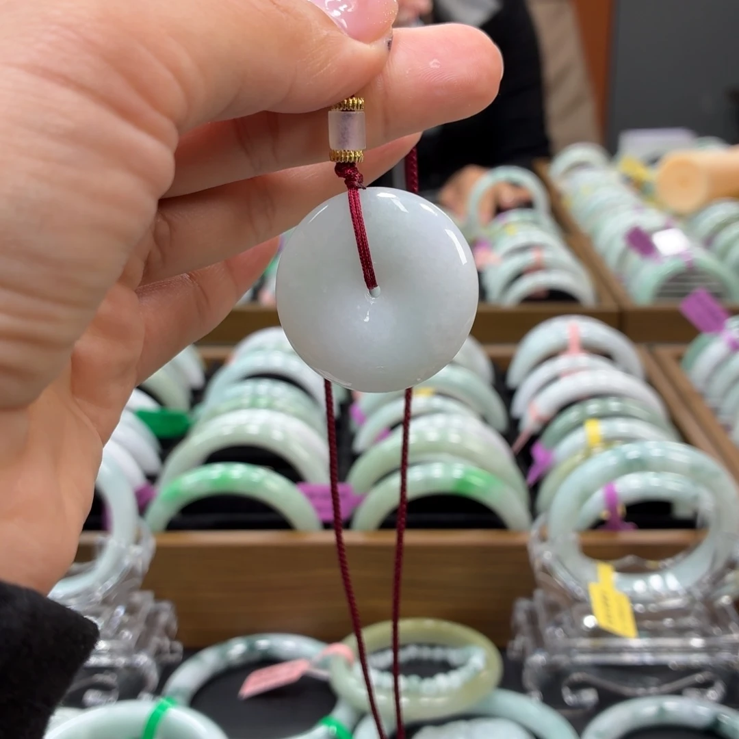 翡翠未镶嵌挂件255555