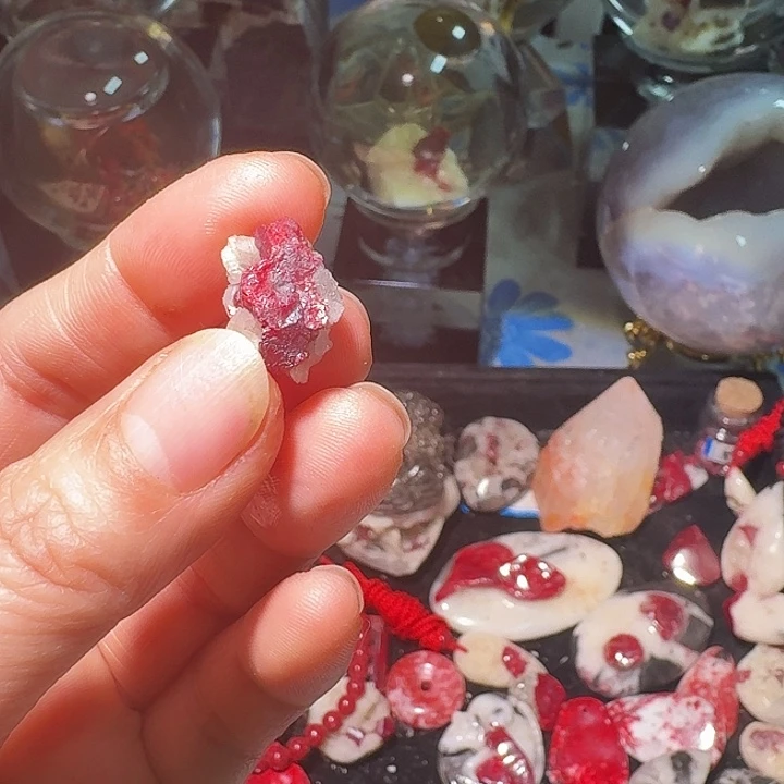 可***莓天然辰砂天然朱砂原矿石