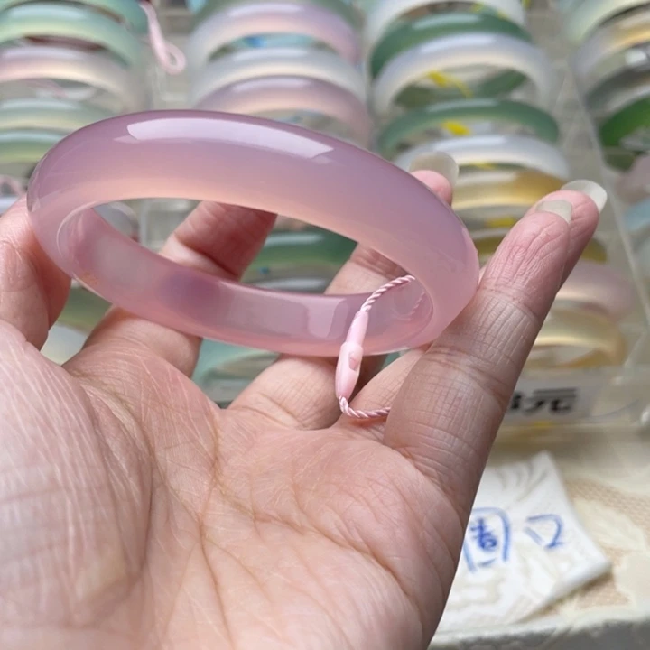 玛瑙/玉髓未镶嵌手镯56圈口