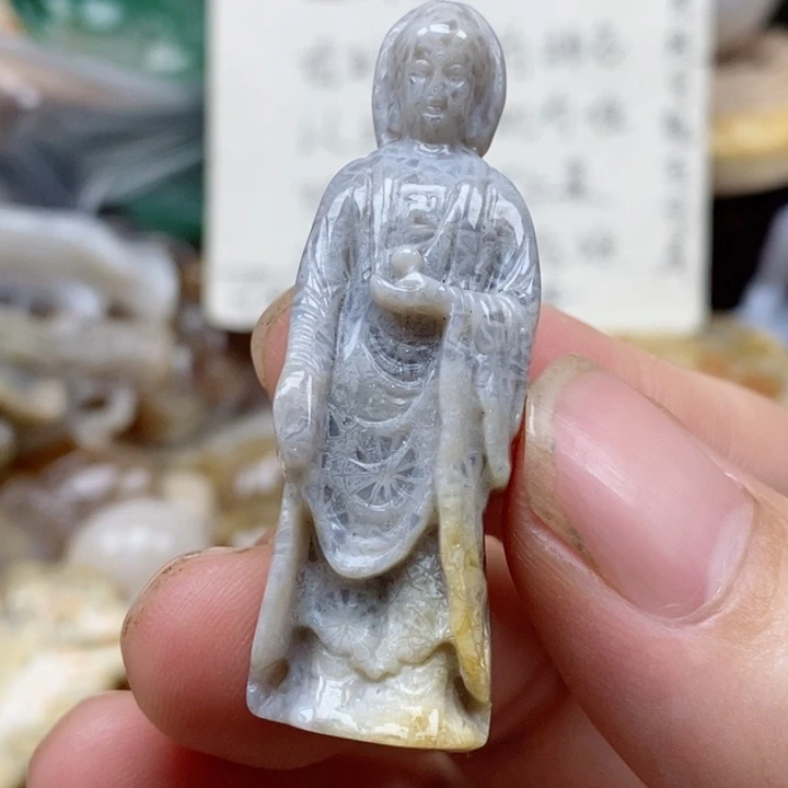 硅化珊瑚（珊瑚玉）未镶嵌颈饰