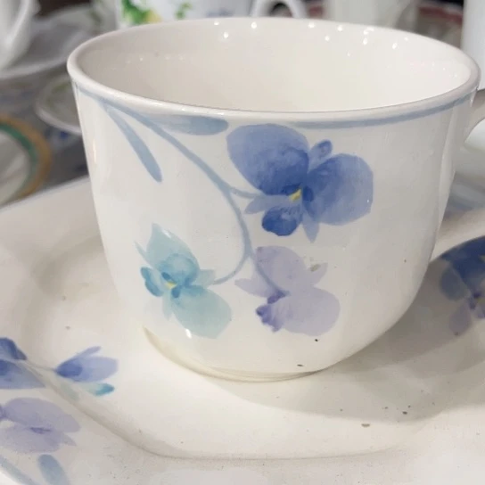 大*啊瓷器和陶瓷工艺制品生产基地