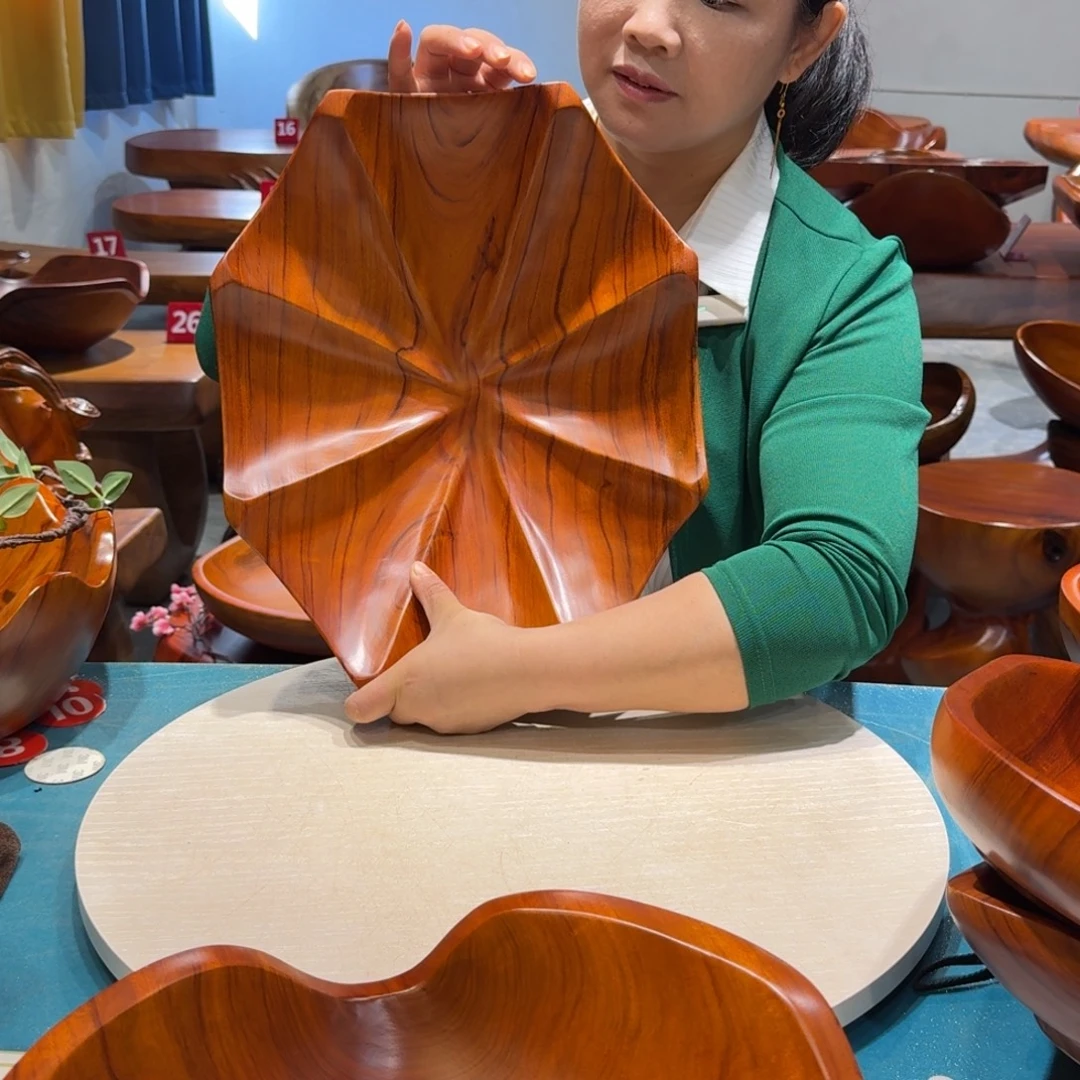 交***任木八角果盘38.2*31*10.5