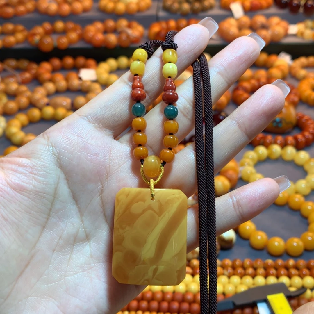 【闪购商品】蜜蜡吊坠(赠链)未镶嵌蜜蜡吊坠