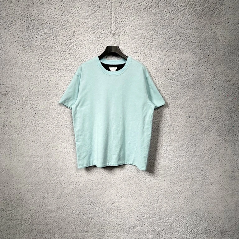 全新未使用 BOTTEGA VENETA/葆蝶家 雾霾蓝刺绣logo双层短袖/L码