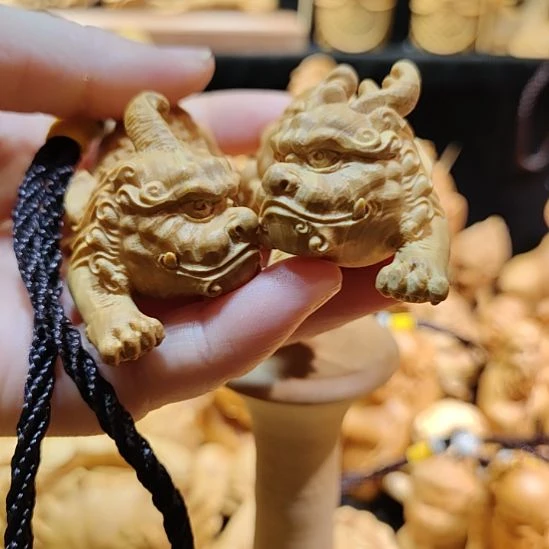 黄杨木小叶黄杨木一对貔貅
