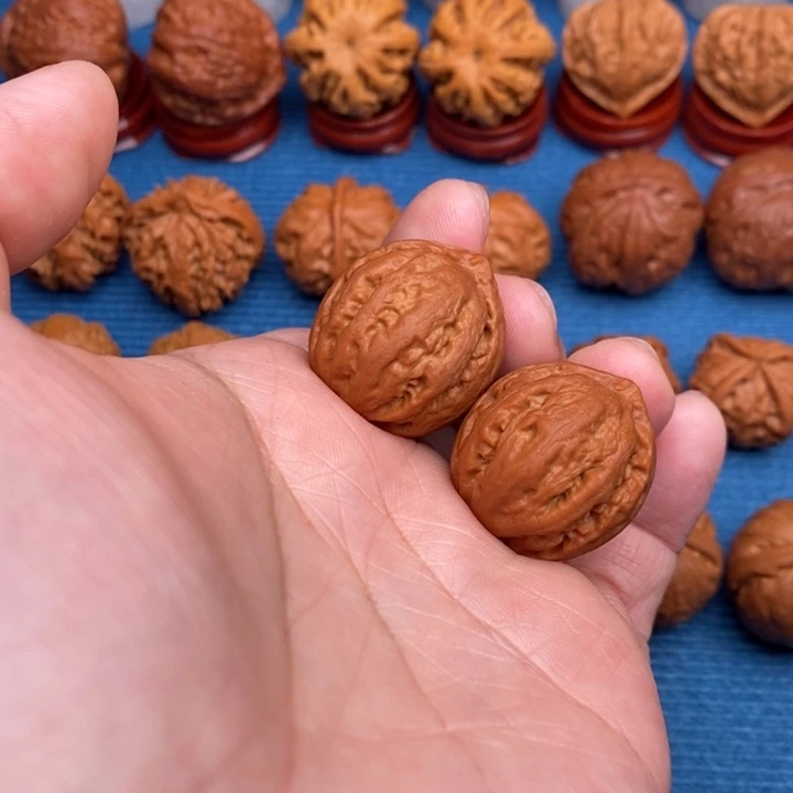 文玩核桃把件小粗筋