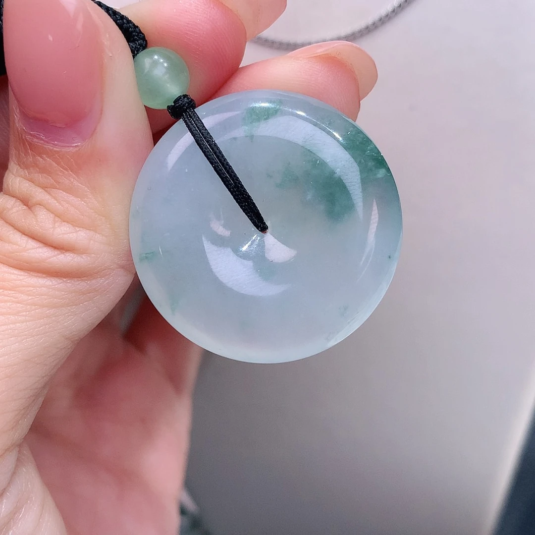 颈饰未镶嵌翡翠冰胶飘花新品