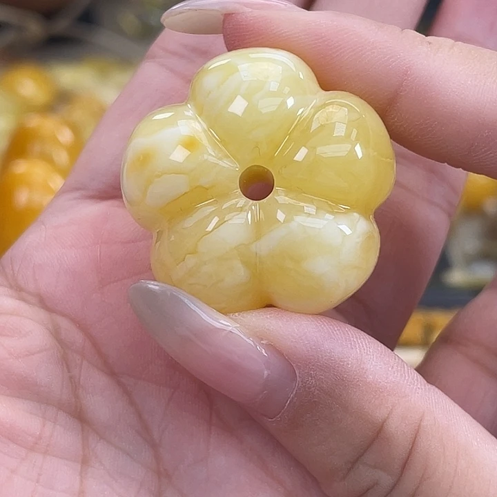 琥珀未镶嵌珠宝奇石琥珀h20