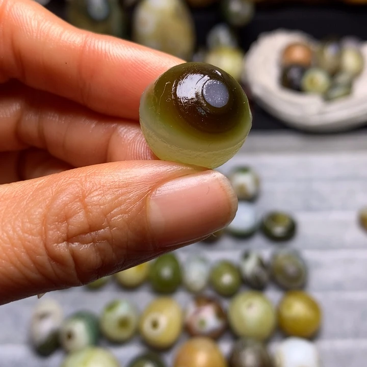 熙***沂玛瑙/玉髓未镶嵌裸石