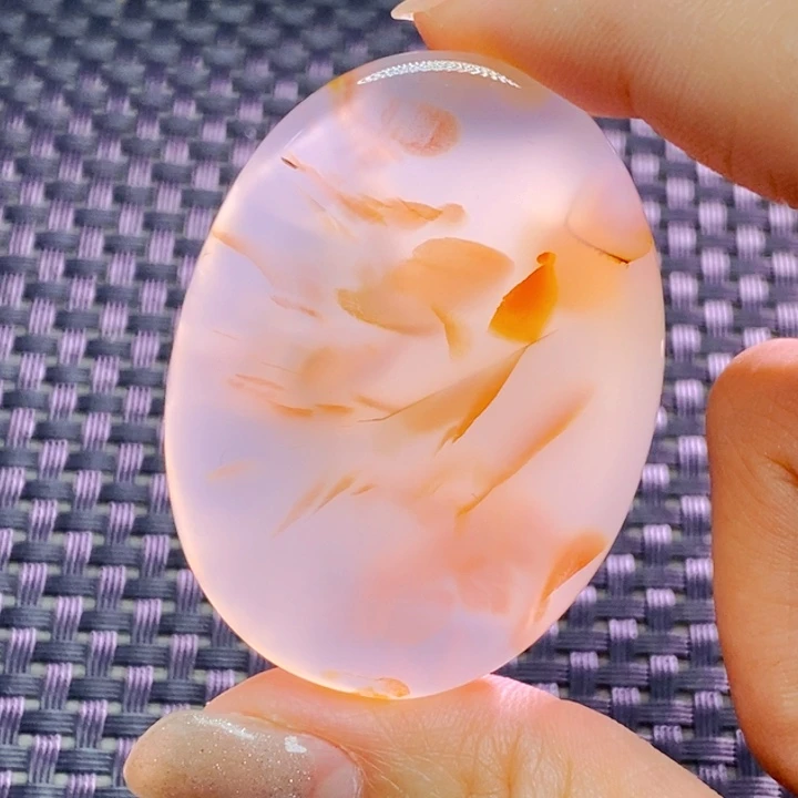 玛瑙/玉髓颈饰未镶嵌甲****…