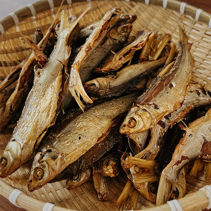 谭爹爹湖南柴火烟熏江钓野生黄尾鱼