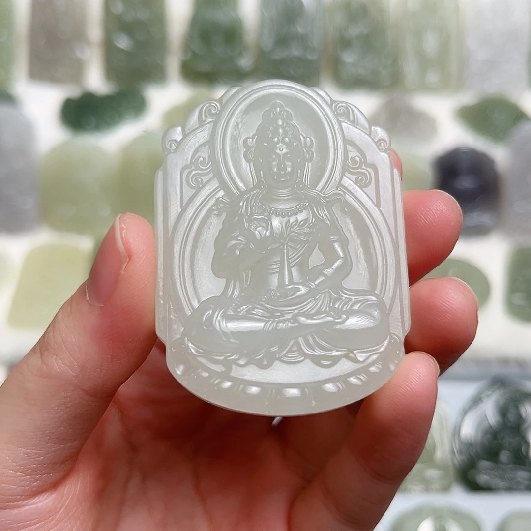 颈饰未镶嵌和田玉