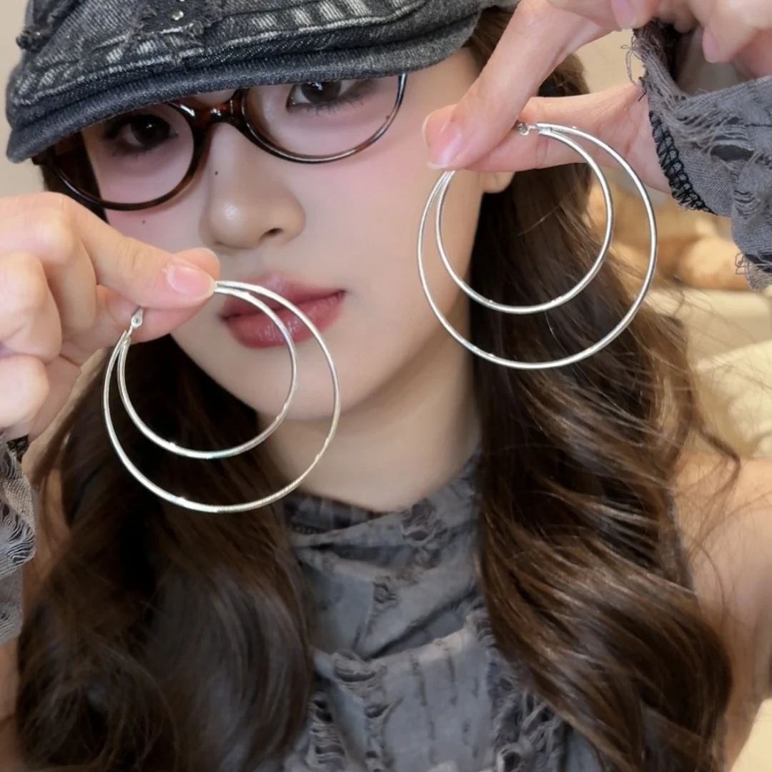 铜合金耳饰 简约冷淡风双圈大耳钉女气质高级设计感耳圈百搭耳饰